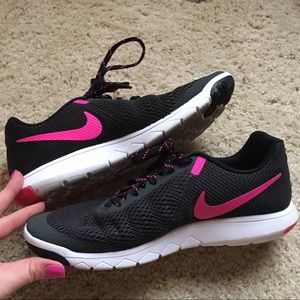 Nike Women’s Running Shoe size 9.5